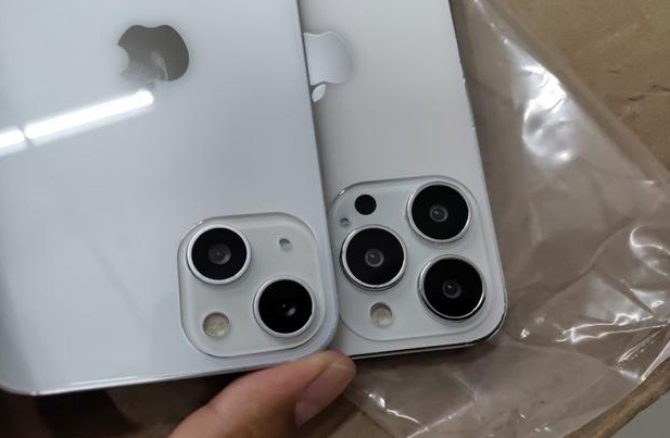 穆棱苹果手机维修分享iPhone 13‌机模长什么样 